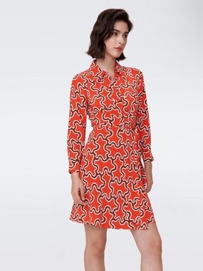 DIANE VON FURSTENBERG 
Sophie Abstract Print Wrap Dress XXS NWT